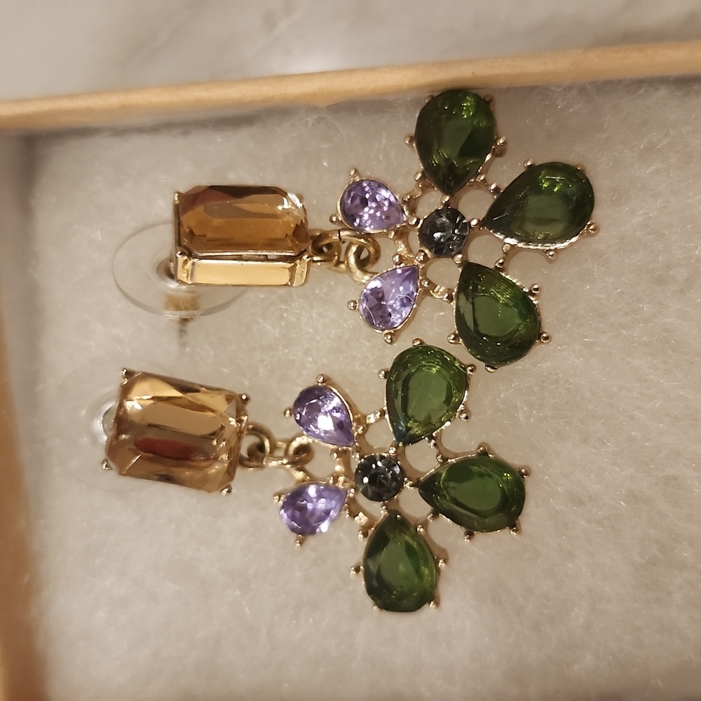 Gorgeous Sparkling Earrings Banana Republic - Picture 1 of 6